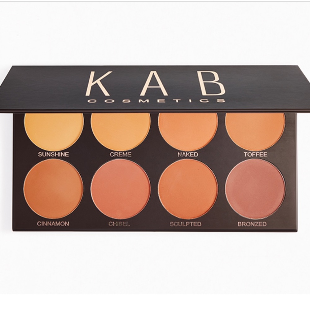 KAB COSMETICS Contour Palette in Volume II $60 NIB